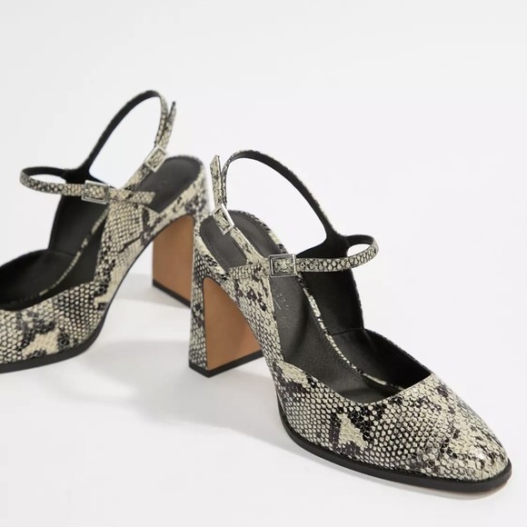 ASOS DESIGN Prague Block Heels in Snake. Women's Size 7 - Picture 2 of 12